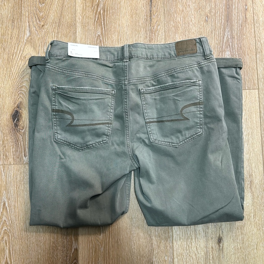 AE Pants 8